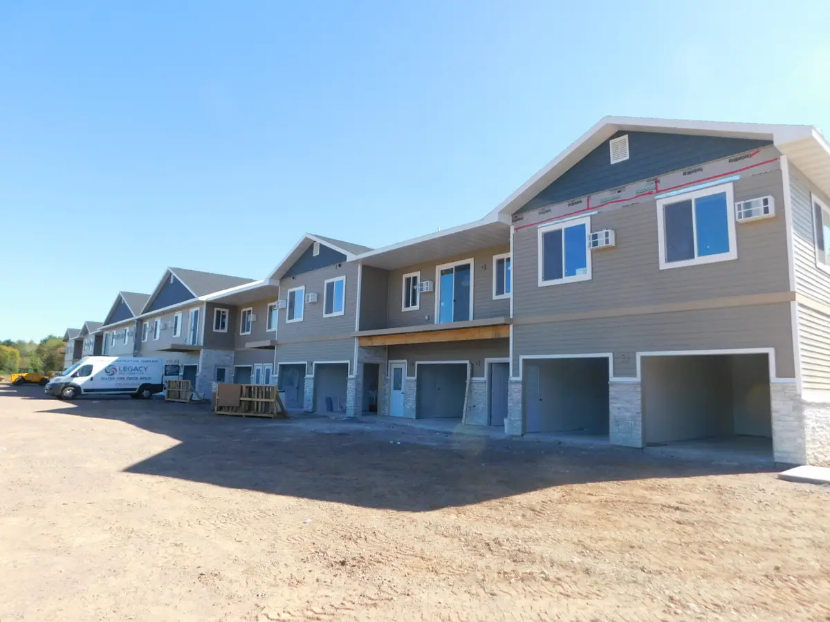 401 Kyes Street Unit #101, Merrill, WI 54452 - #1