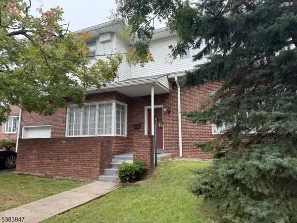 916 W Elm St #1, Linden City, NJ 07036-5720