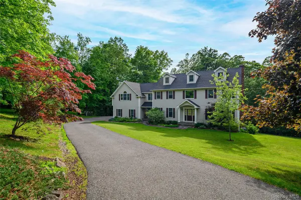 17 Weldon Woods Connecticut Road, New Fairfield, CT 06812