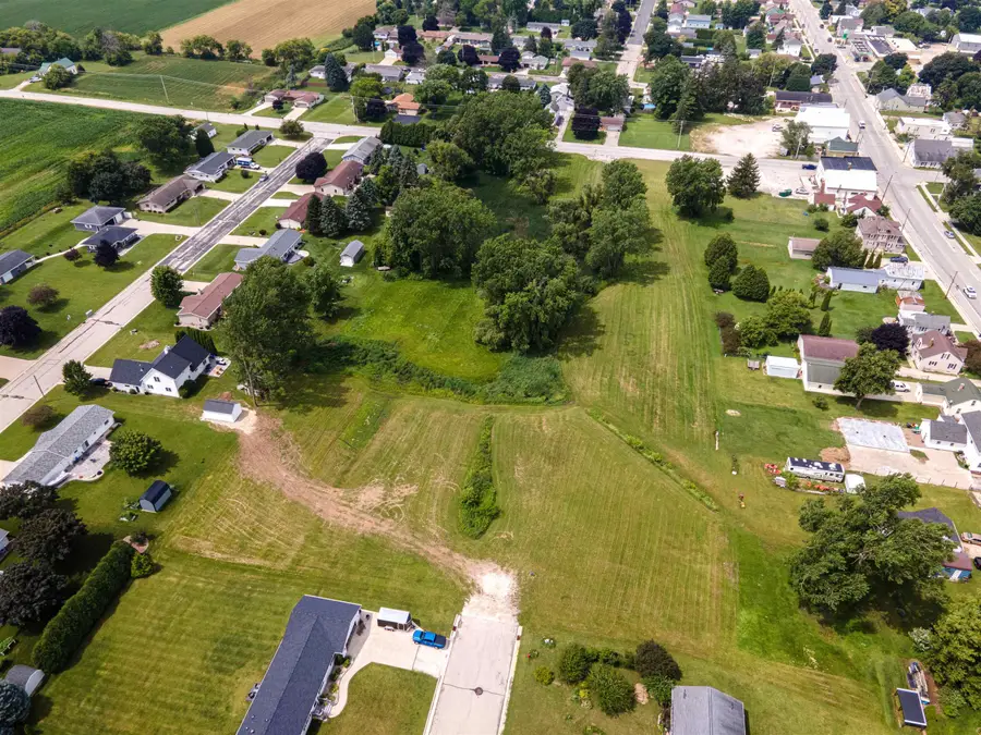 E Menasha Avenue #35, Whitelaw, WI 54247 - #2