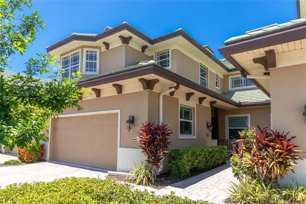 6427 Moorings Point Circle #101, LAKEWOOD RANCH, FL 34202