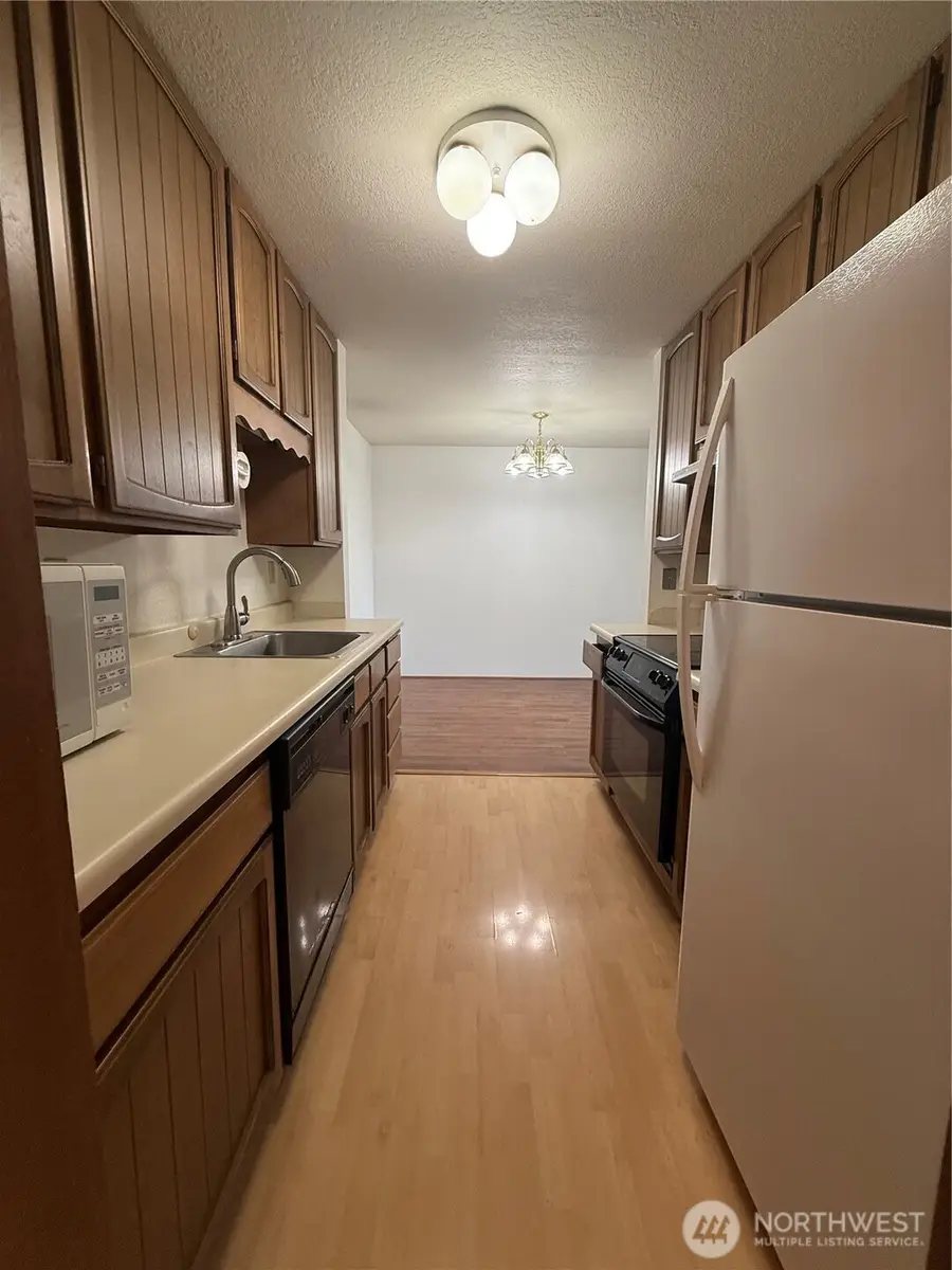 12035 32nd Avenue , 302, Seattle, WA 98125 - #2