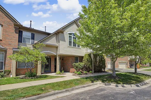 47616 Pembroke Drive, Canton Charter Township, MI 48188