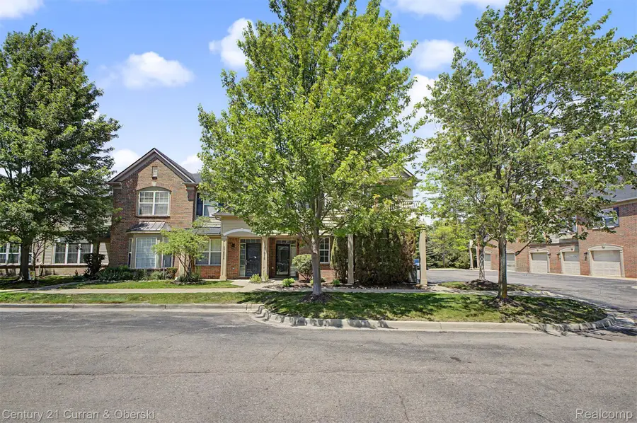 47616 Pembroke Drive, Canton, MI 48188 - #2