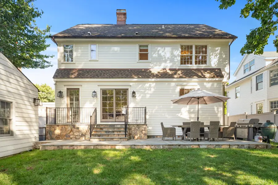 11 Highland Avenue, Darien, CT 06820 - #2