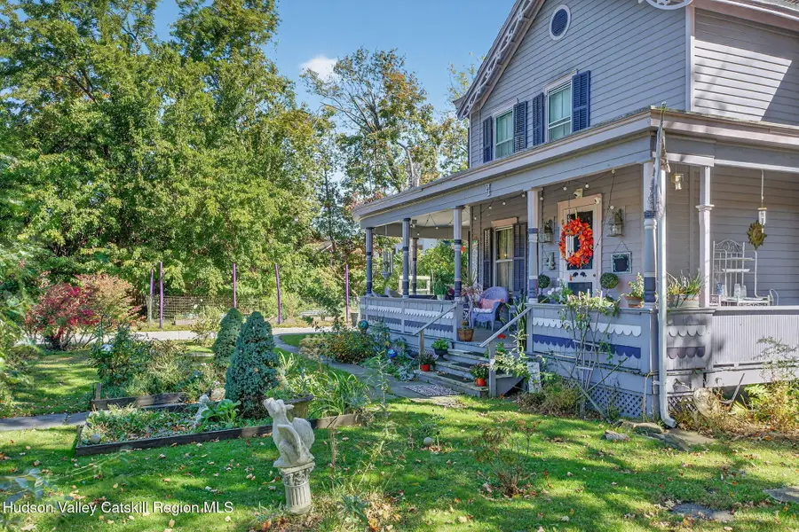 4 Railroad Avenue, Staatsburg, NY 12580 - Image #2