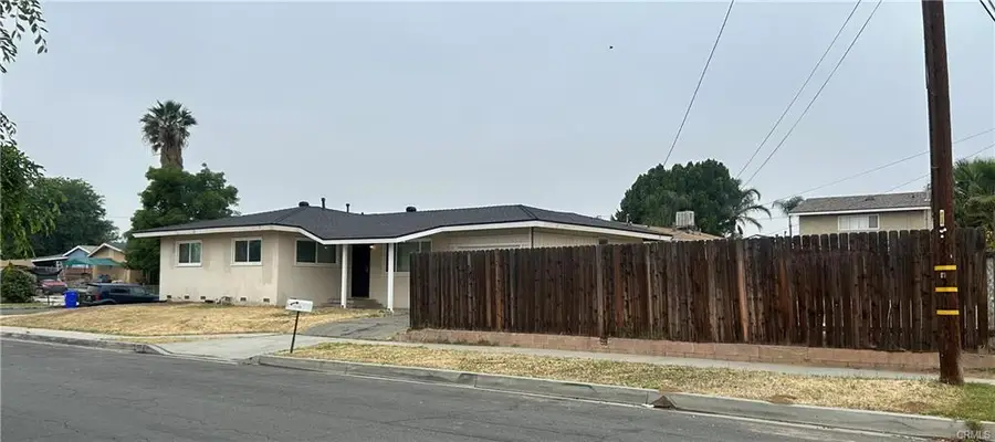 390 E Carter, Rialto, CA 92376 - #2