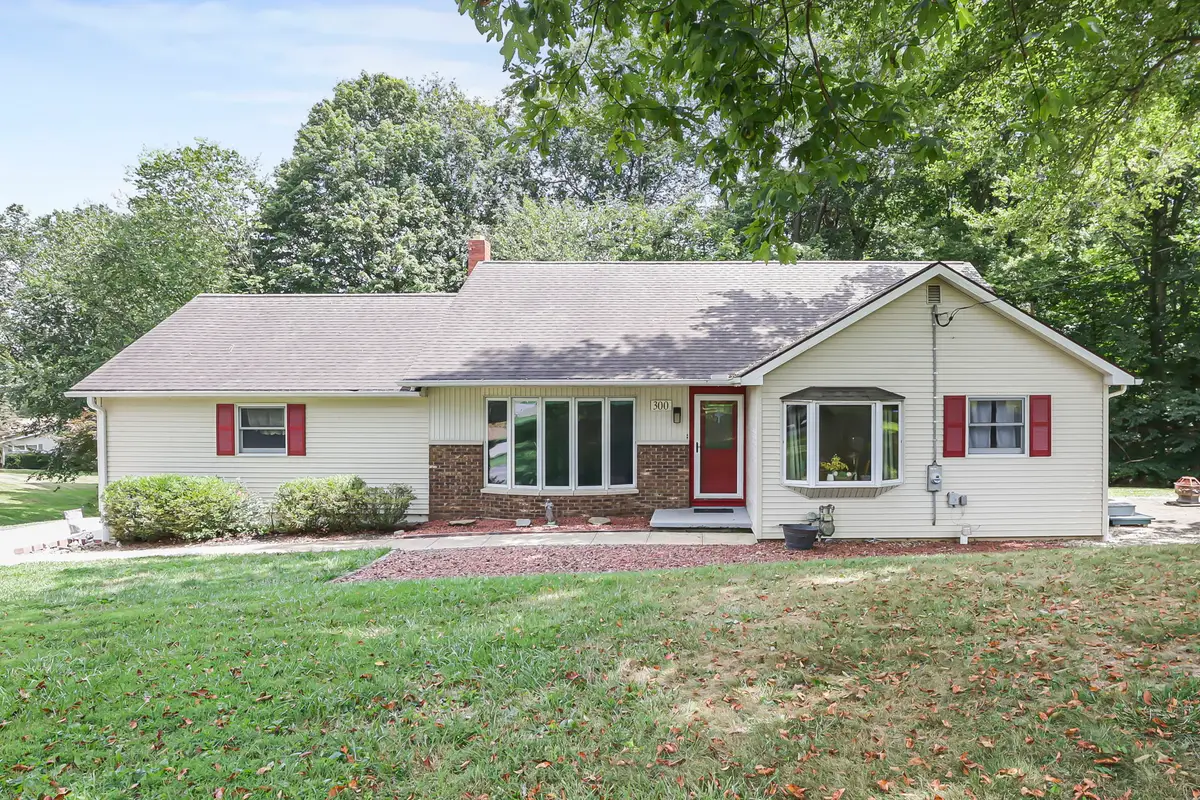 300 Walker Drive, Zanesville, OH 43701 - #1