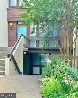 2212 S Randolph Street , 1, Arlington, VA 22204