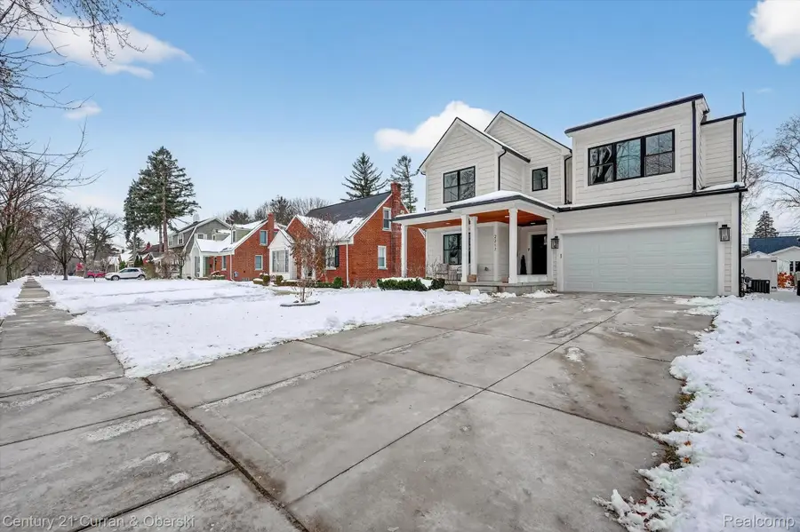 2217 N Wilson Avenue, Royal Oak, MI 48073 - #3