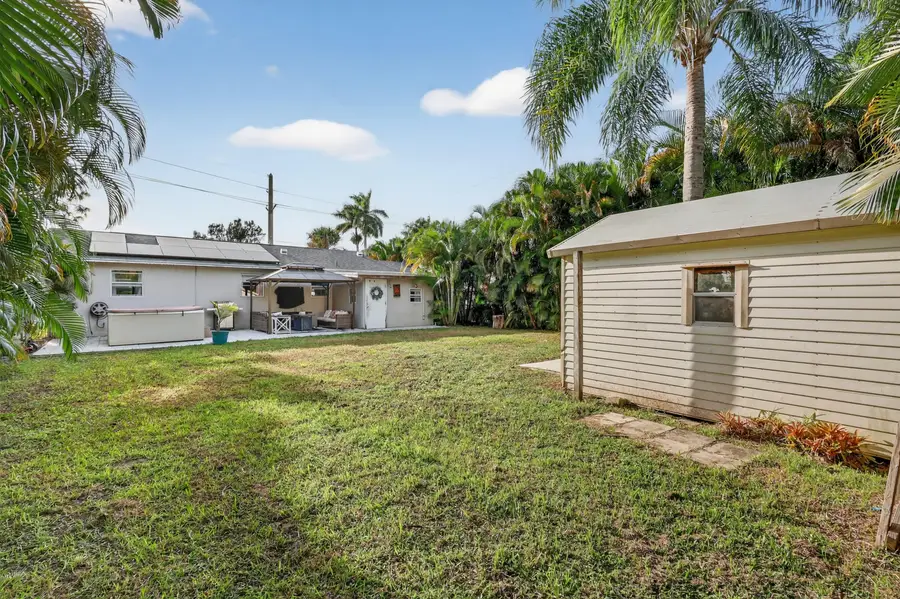 5865 SE Rosemont Avenue, Stuart, FL 34997 - Image #3