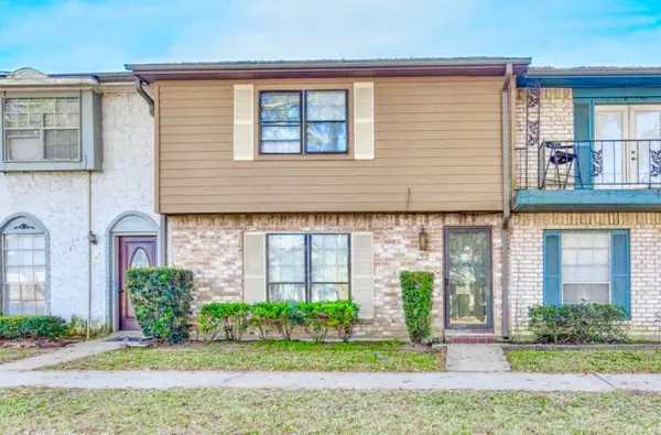 3860 Laura Leigh Drive, Friendswood, TX 77546