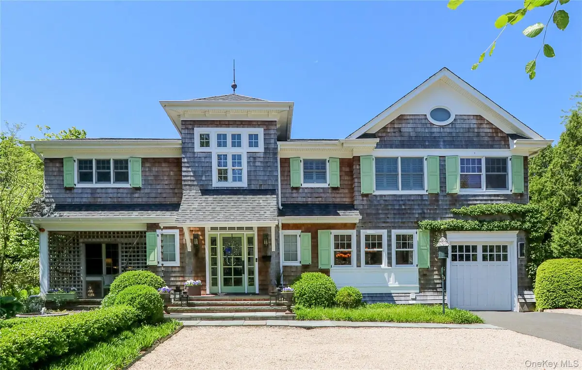 31 Carnegie Avenue, Huntington, NY 11743 - #1