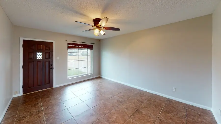 2536 Mary Ann Dr, Sulphur, LA 70663 - #2