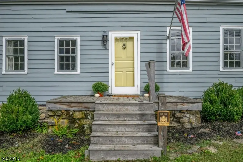 4 E Main St, Mendham, NJ 07926 - #2