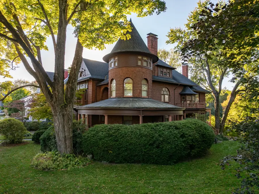 77 W Chestnut Street, Kingston, NY 12401 - Image #2