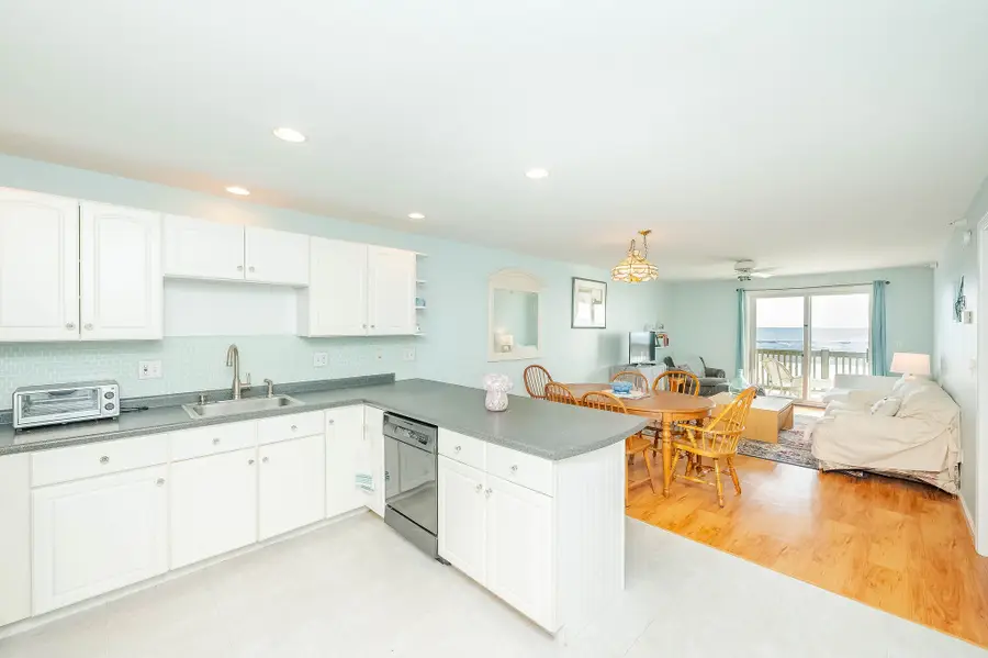 790 York Street #Unit 2, York, ME 03909 - #2