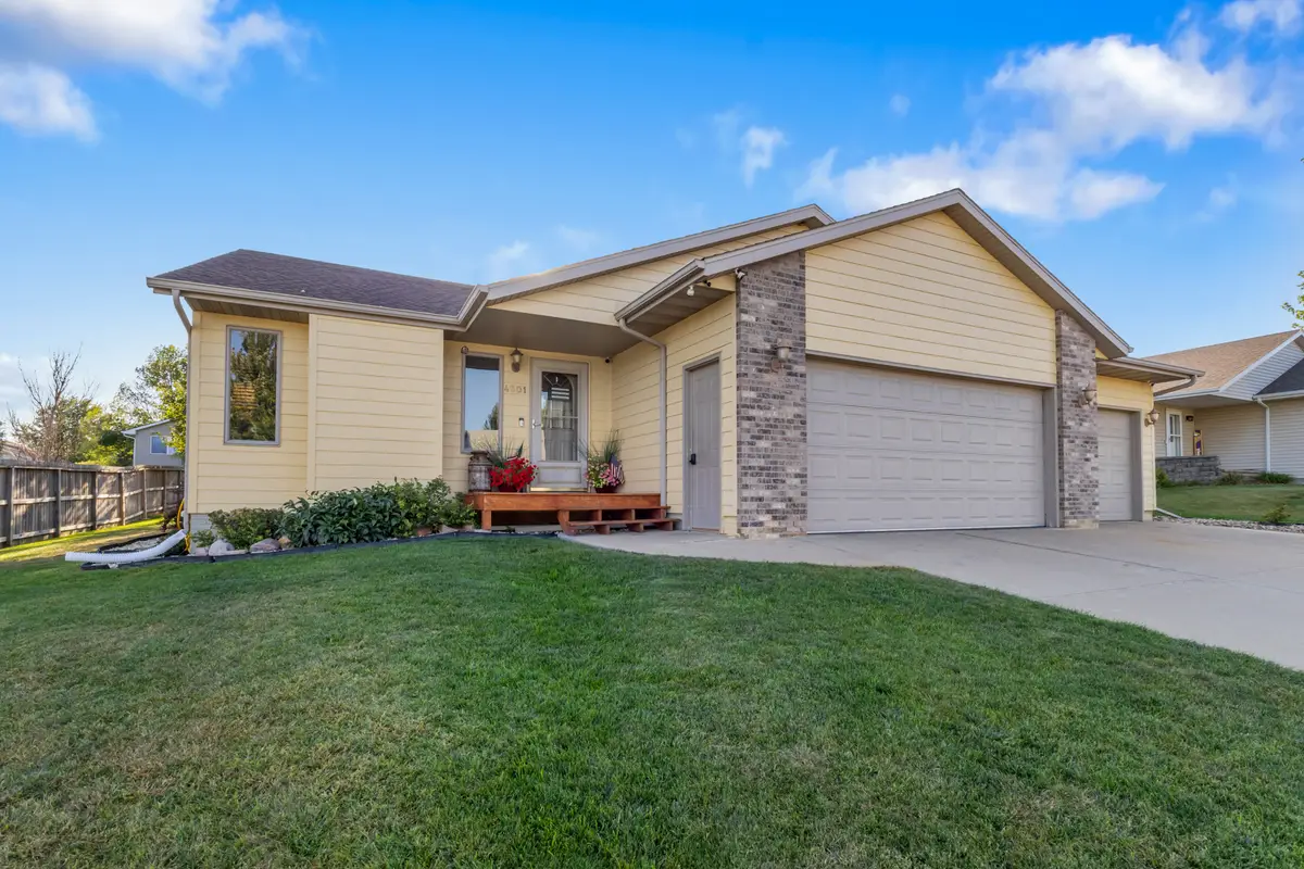 4301 N Montana Ave, Sioux Falls, SD 57107 - #1