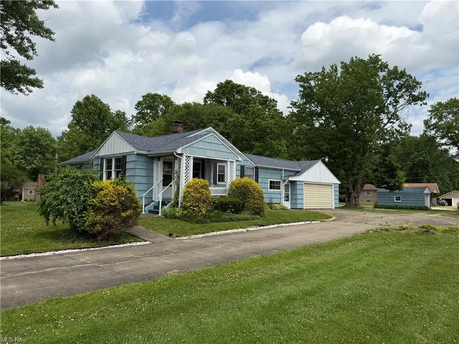 612 Briggs, Leavittsburg, OH 44430 - #3