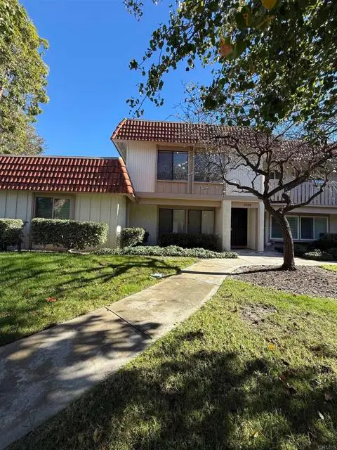 2746 Via Tulipan, Carlsbad, CA 92010