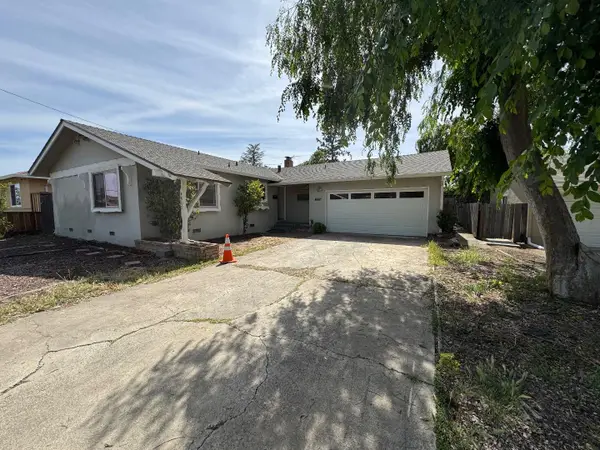 4867 Little Branham Lane, San Jose, CA 95124