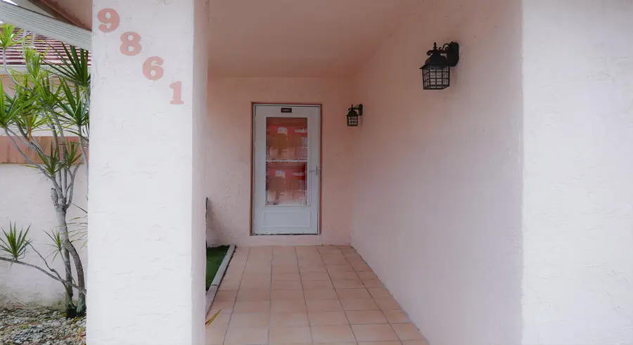 9861 Three Lakes Circle, Boca Raton, FL 33428 - #2