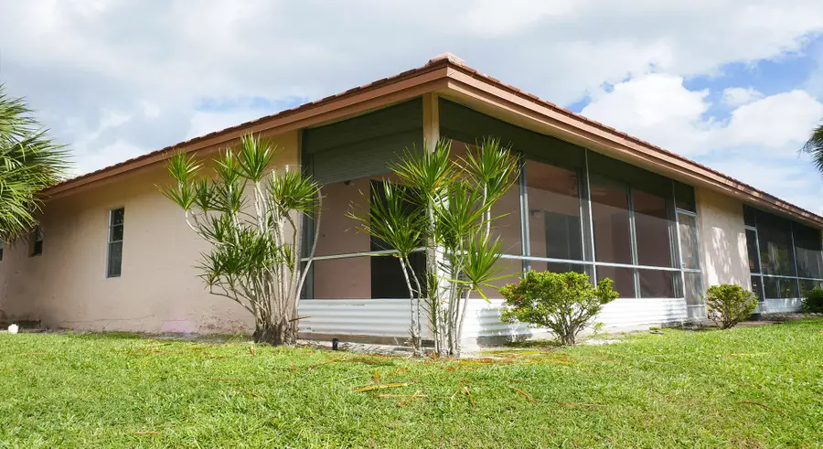 9861 Three Lakes Circle, Boca Raton, FL 33428 - #3