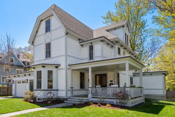 15 Sterling St, Newton, MA 02465