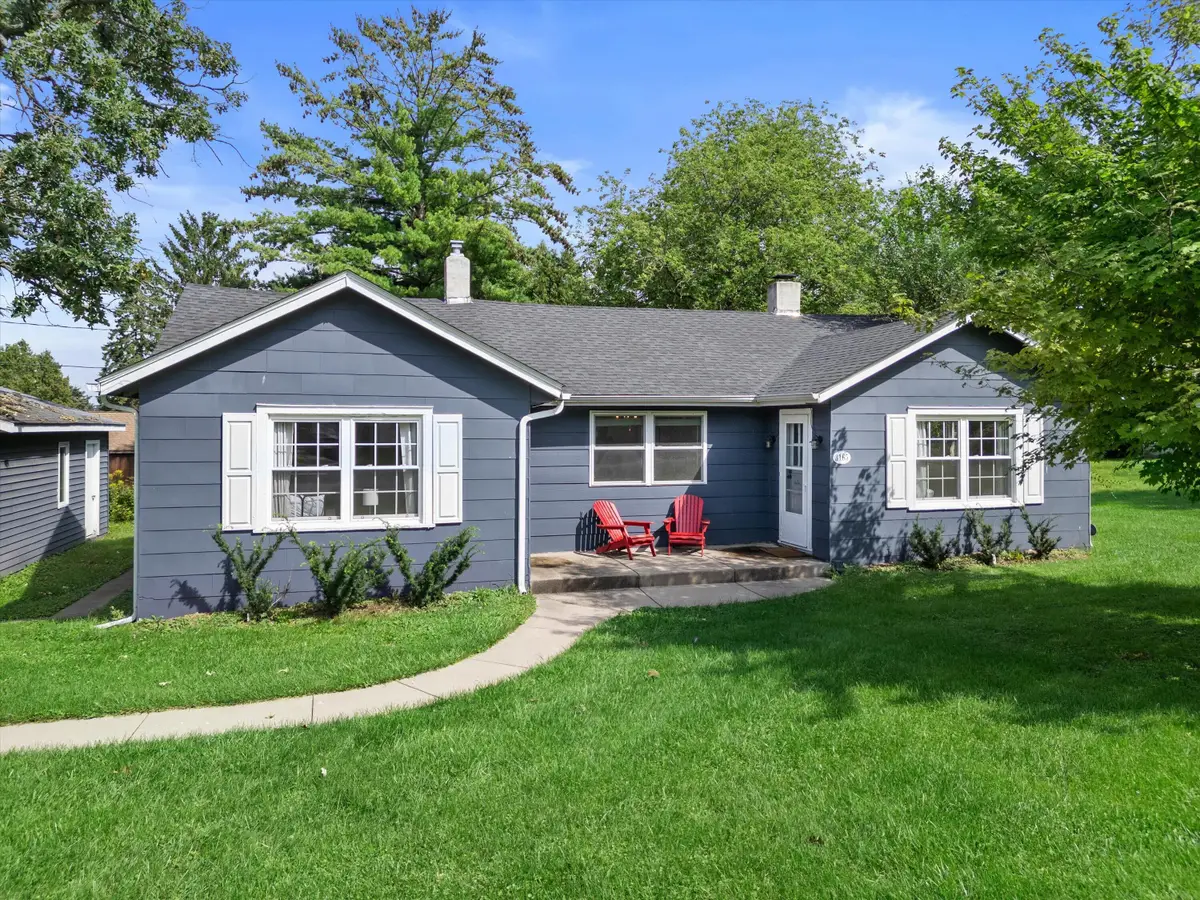 3165 Lockwood Blvd, Lyons, WI 53147 - #1