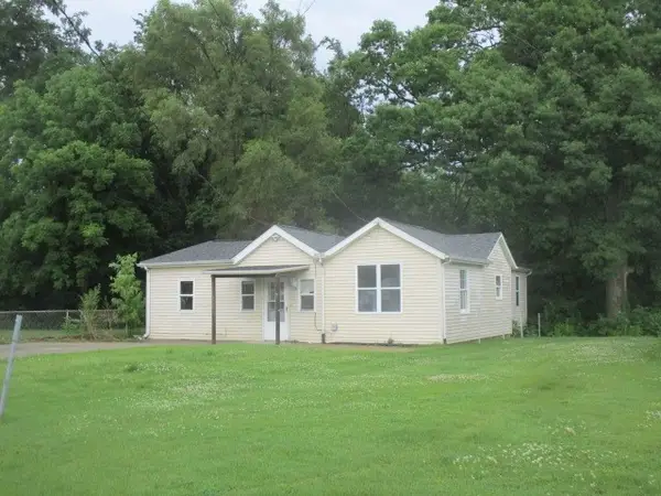 139 1/2 Brow Drive, East Peoria, IL 61611