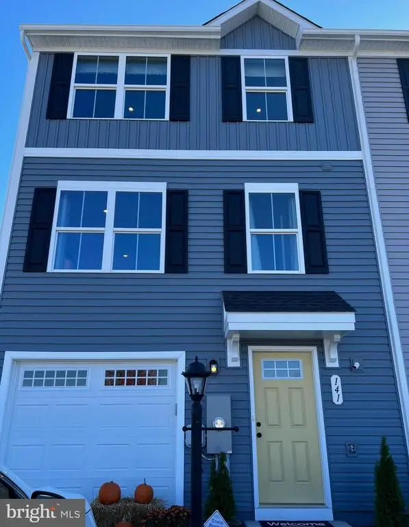 141 Grand Street, Middletown, VA 22645 - #1