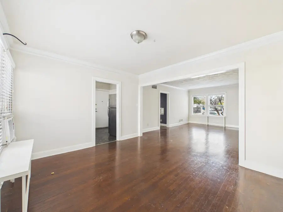 1920 Richmond Avenue #9, Houston, TX 77098 - #3