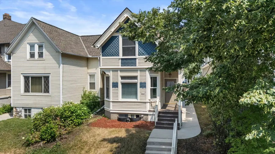 2222 S Allis St, Milwaukee, WI 53207 - #2