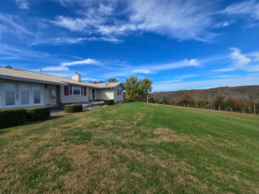 4147 Old Woodway Rd, Dryden, VA 24243 - #2