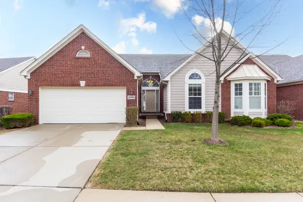 30136 BRIGHTWOOD DR, Novi, MI 48377