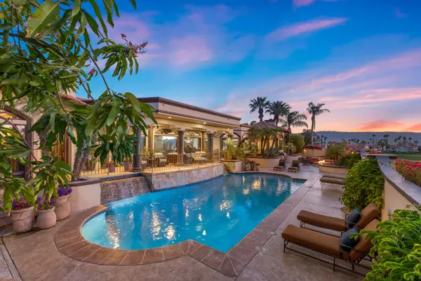 345 Crest Lake Drive, Palm Desert, CA 92211