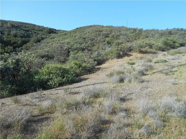 14105 County Kerry Lane, Atascadero, CA 93422