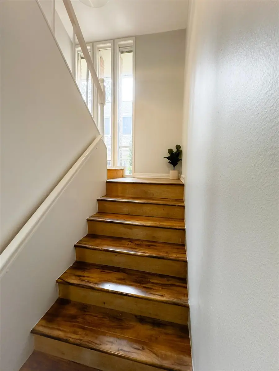 637 S Ripple Creek Drive #Unit 637, Houston, TX 77057 - #3