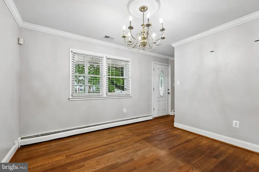 4528 Kingston Road, Woodbridge, VA 22193 - #3