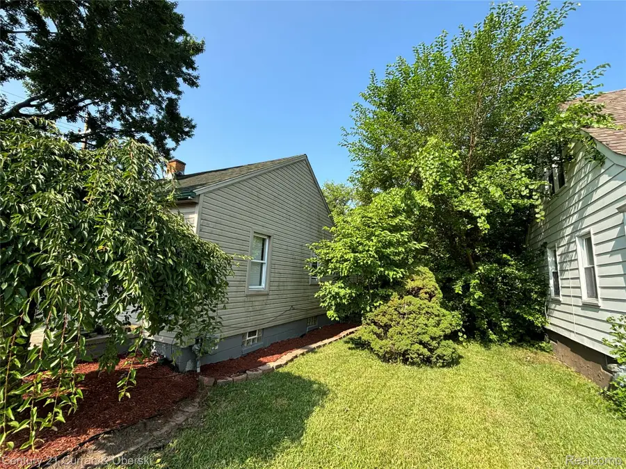 6709 Evergreen Avenue, Detroit, MI 48228 - Image #3