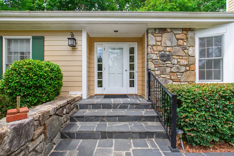 101 Dundalk Drive, Chapel Hill, NC 27517 - #2