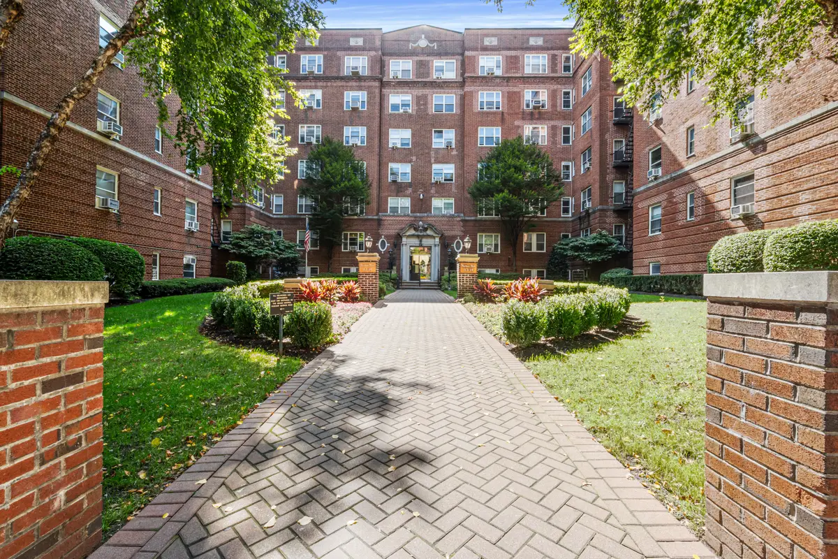 113-14 72nd Road #2A, Forest Hills, NY 11375 - Image #1