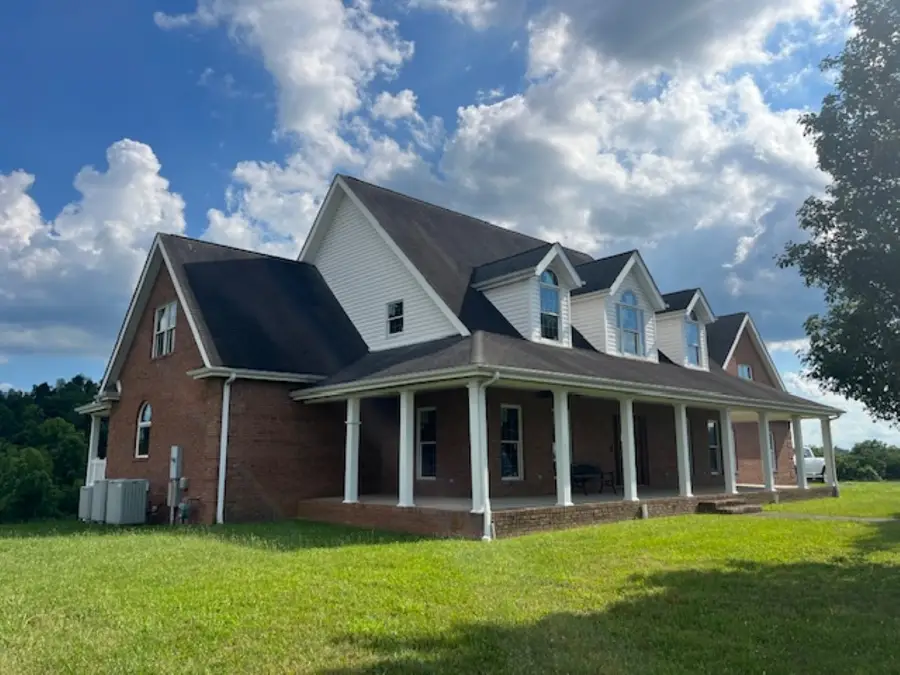 9 Village View Drive, Barboursville, WV 25504 - Image #2