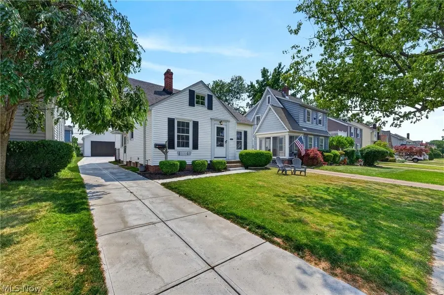 19337 Telbir Avenue, Rocky River, OH 44116 - #2