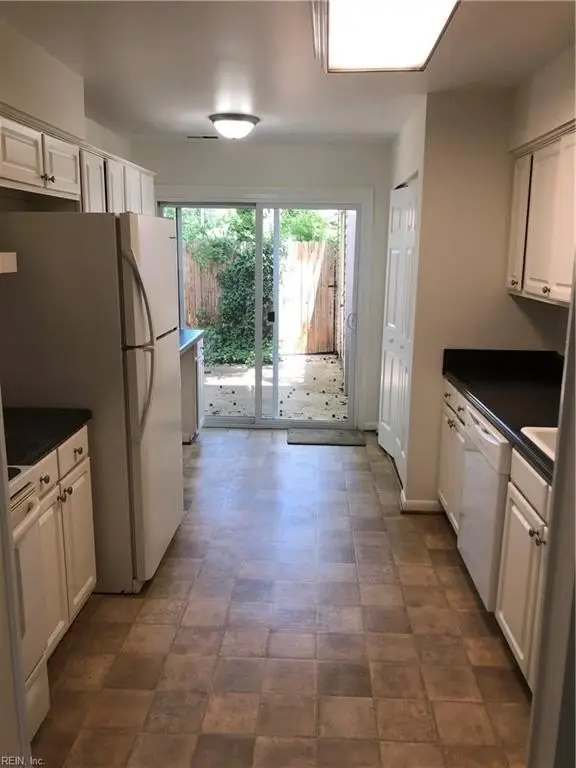 5334 Commons Court, Virginia Beach, VA 23462 - #3
