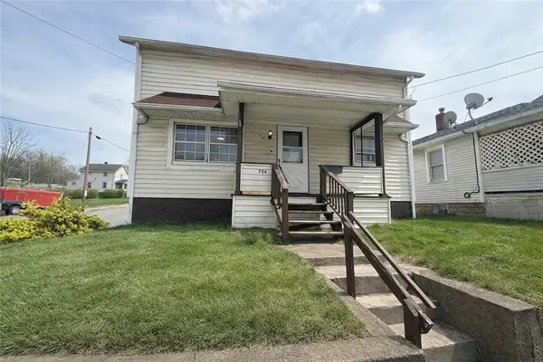 754 N Sharpsville, Sharon, PA 16146