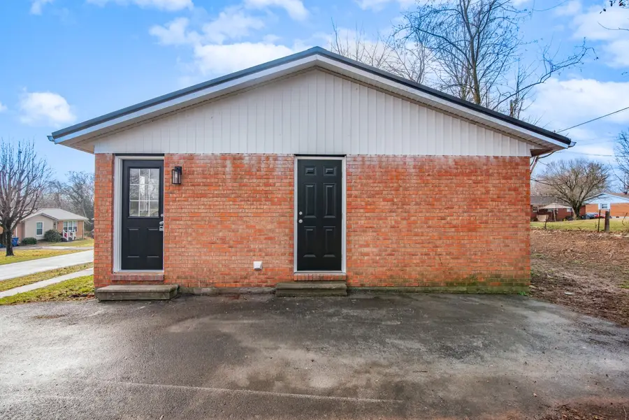 206 Candace St, Campbellsville, KY 42718 - #3