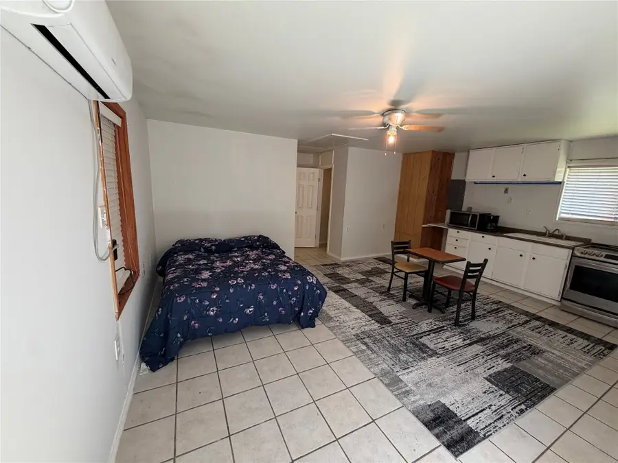 801 Midcreek Drive #B, Euless, TX 76039 - #2