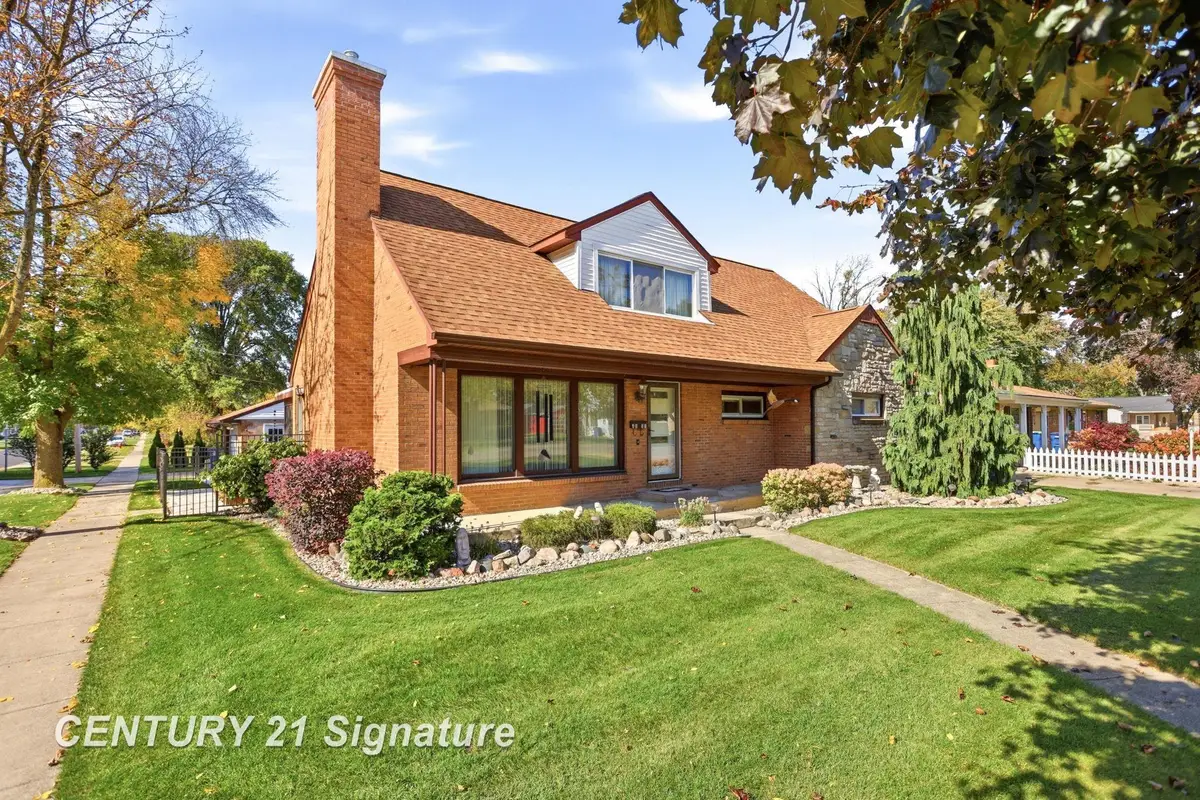 3351 N Michigan, Saginaw, MI 48604 - #1