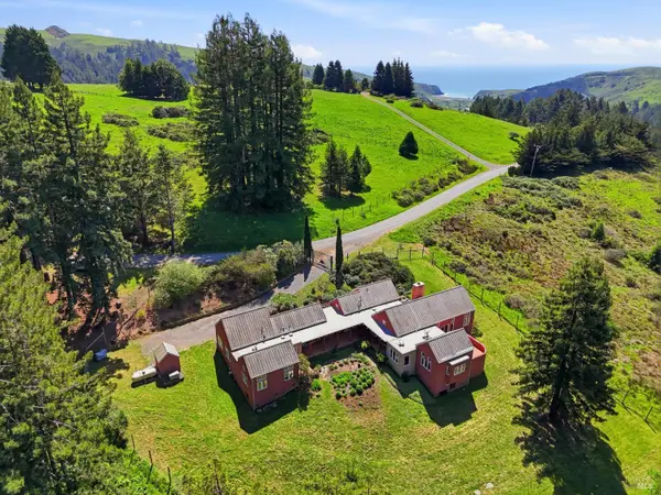 2045 Muniz Ranch Road, Jenner, CA 95450